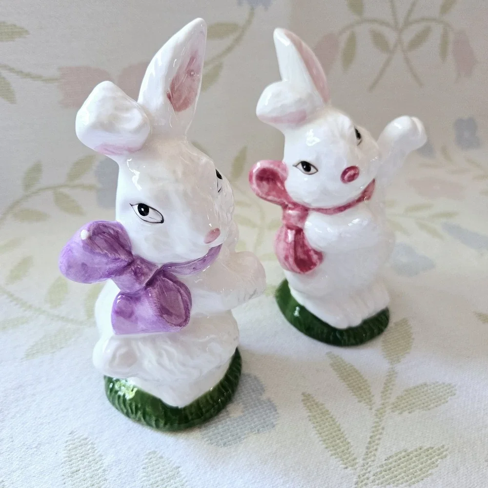 K's Collection Ceramic White Easter Bunny Rabbit Figurines Bows 6